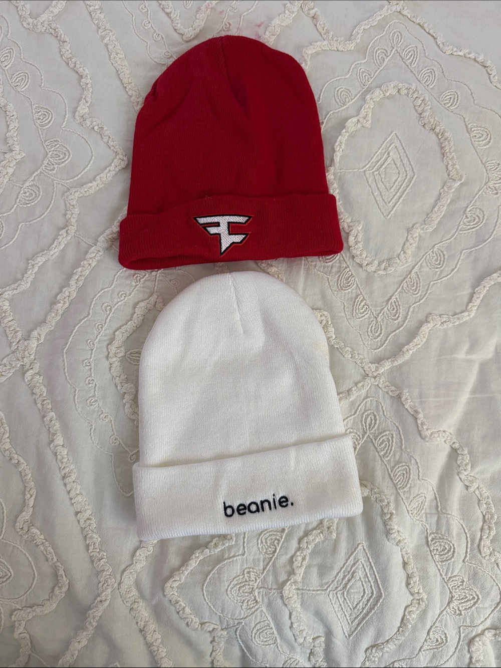 Red FAZE Logo Beanie & White "beanie." Embroidered Cuff Bundle